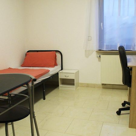 Spacious Apartment In Industrial Area Ludwigsburg Exteriör bild