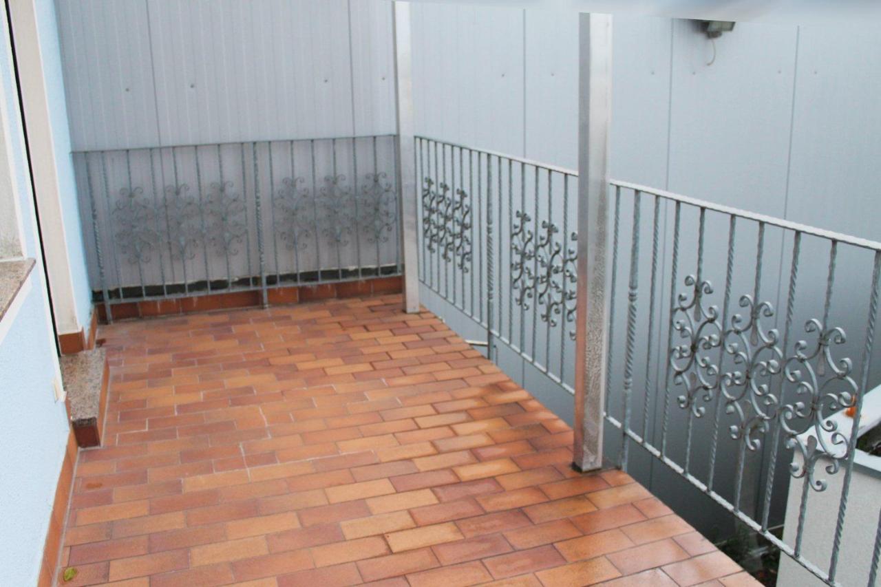 Spacious Apartment In Industrial Area Ludwigsburg Exteriör bild